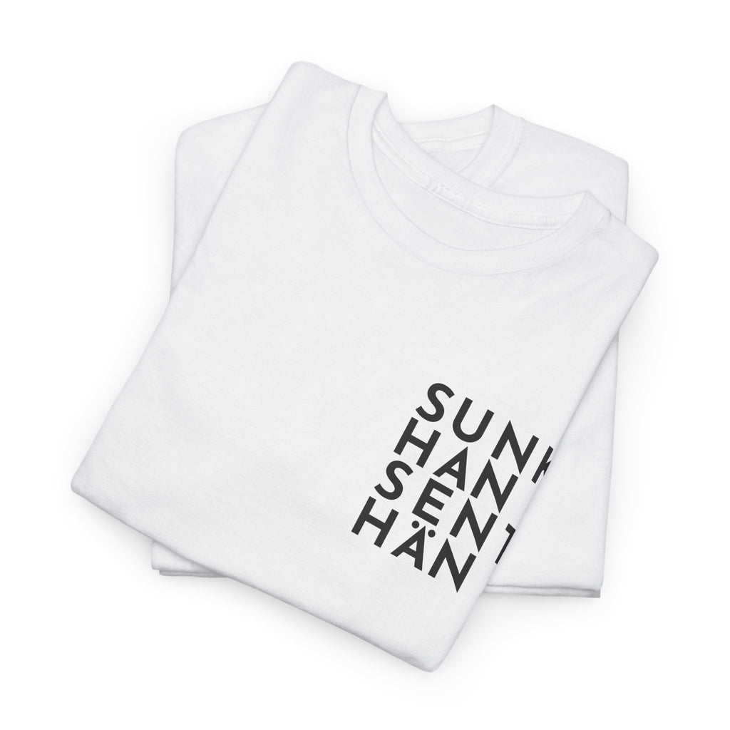 Sunkhan Senthän t-paita Kittilän tyyliin, musta teksti | 100% puuvillaa, unisex