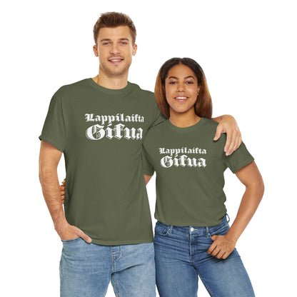 Lappilaista sisua, valkoinen retro teksti | 100% puuvillaa, unisex