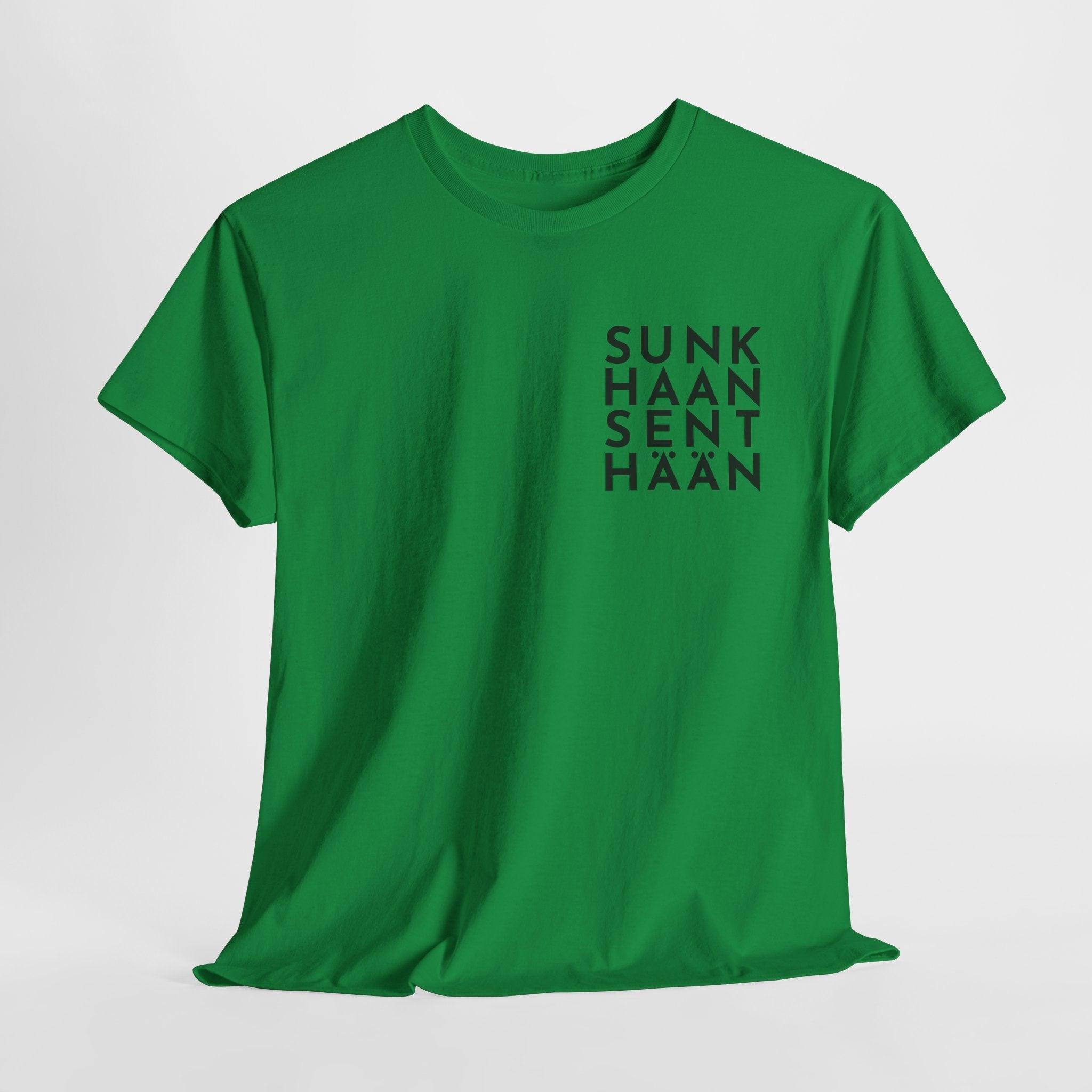 Sunkhaan Senthään t-paita, musta teksti | 100% puuvillaa, unisex - Lourun verkkokauppa