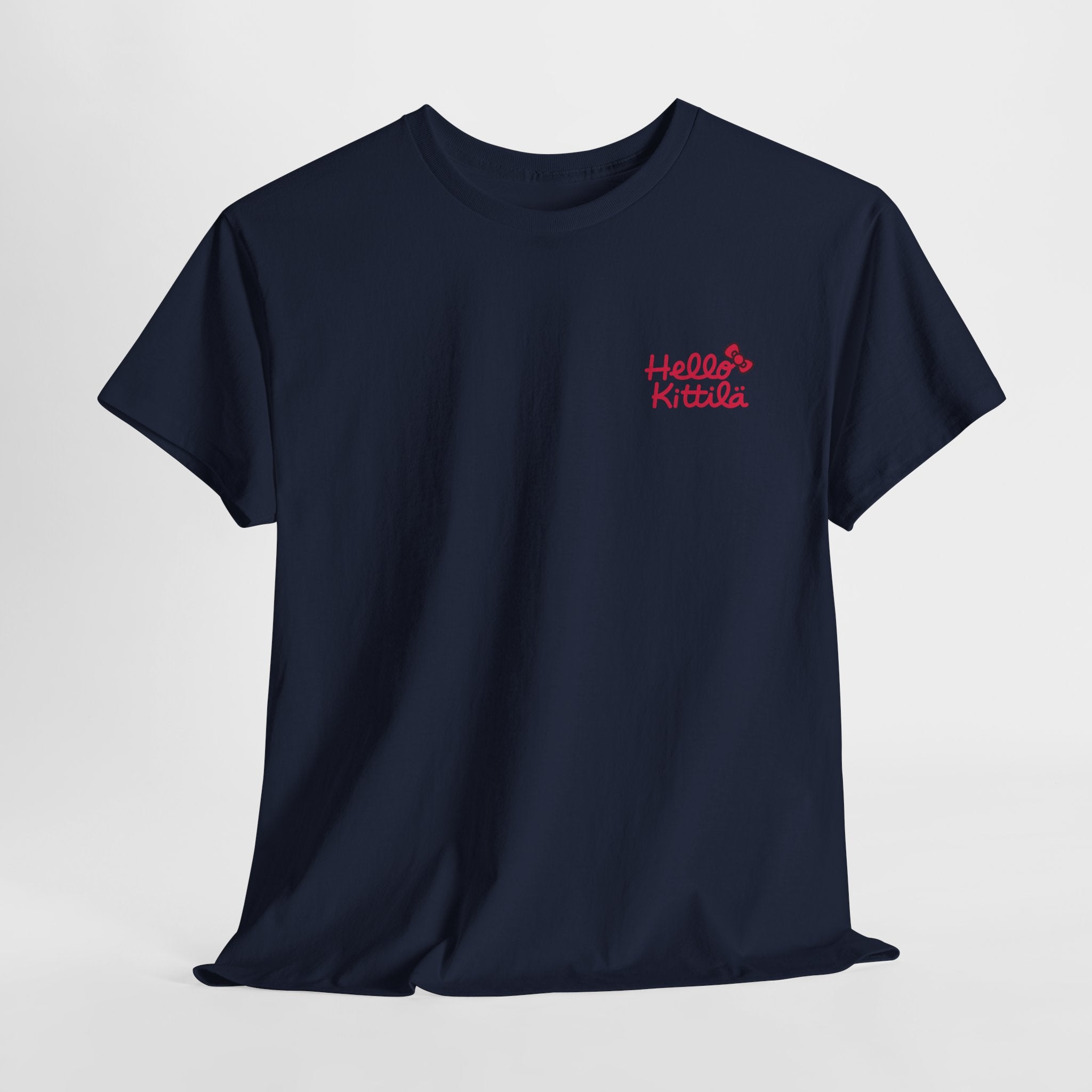 Hello Kittilä (pieni teksti) | 100% puuvillaa, unisex