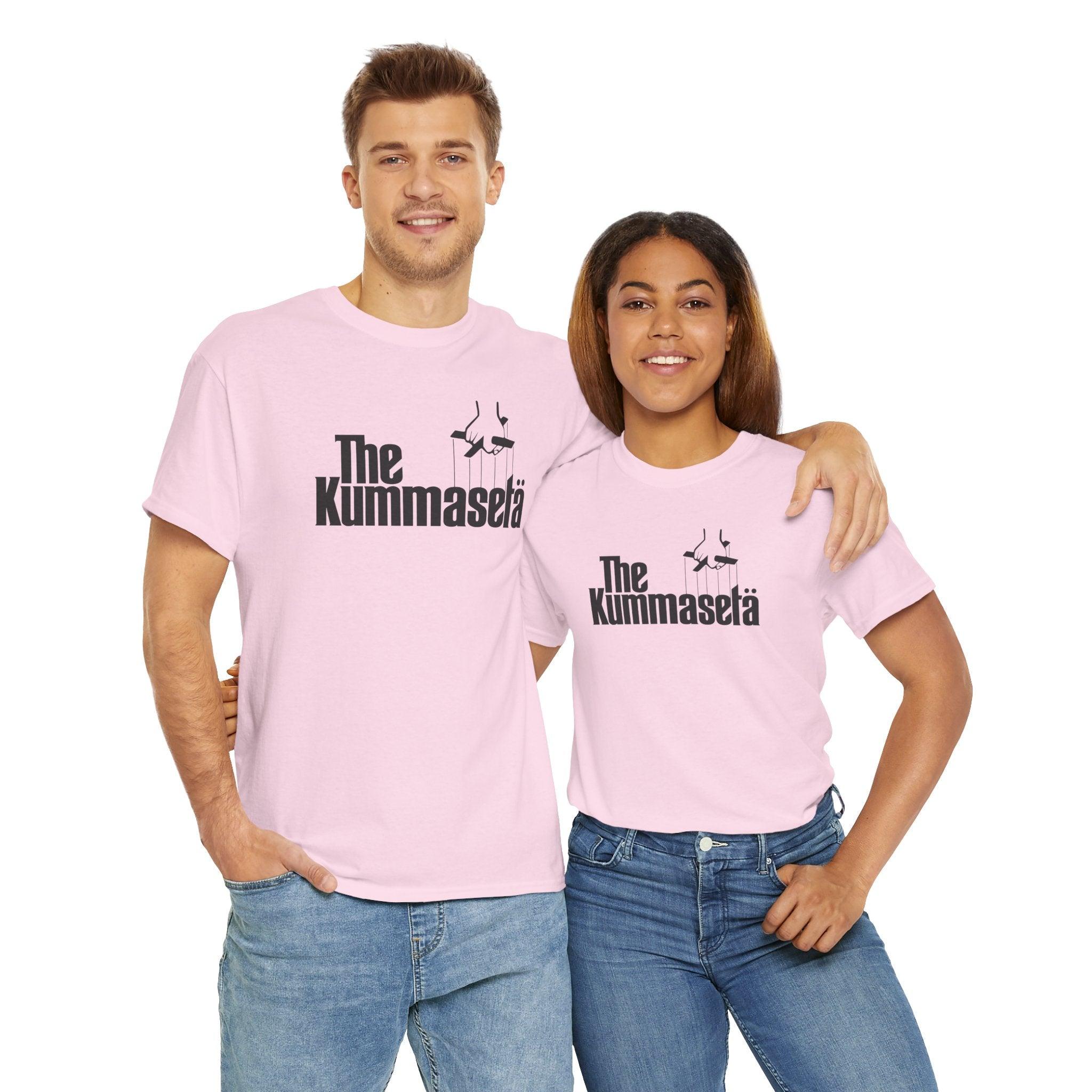 The Kummasetä t-paita, tumma teksti | 100% puuvillaa, unisex - Lourun verkkokauppa