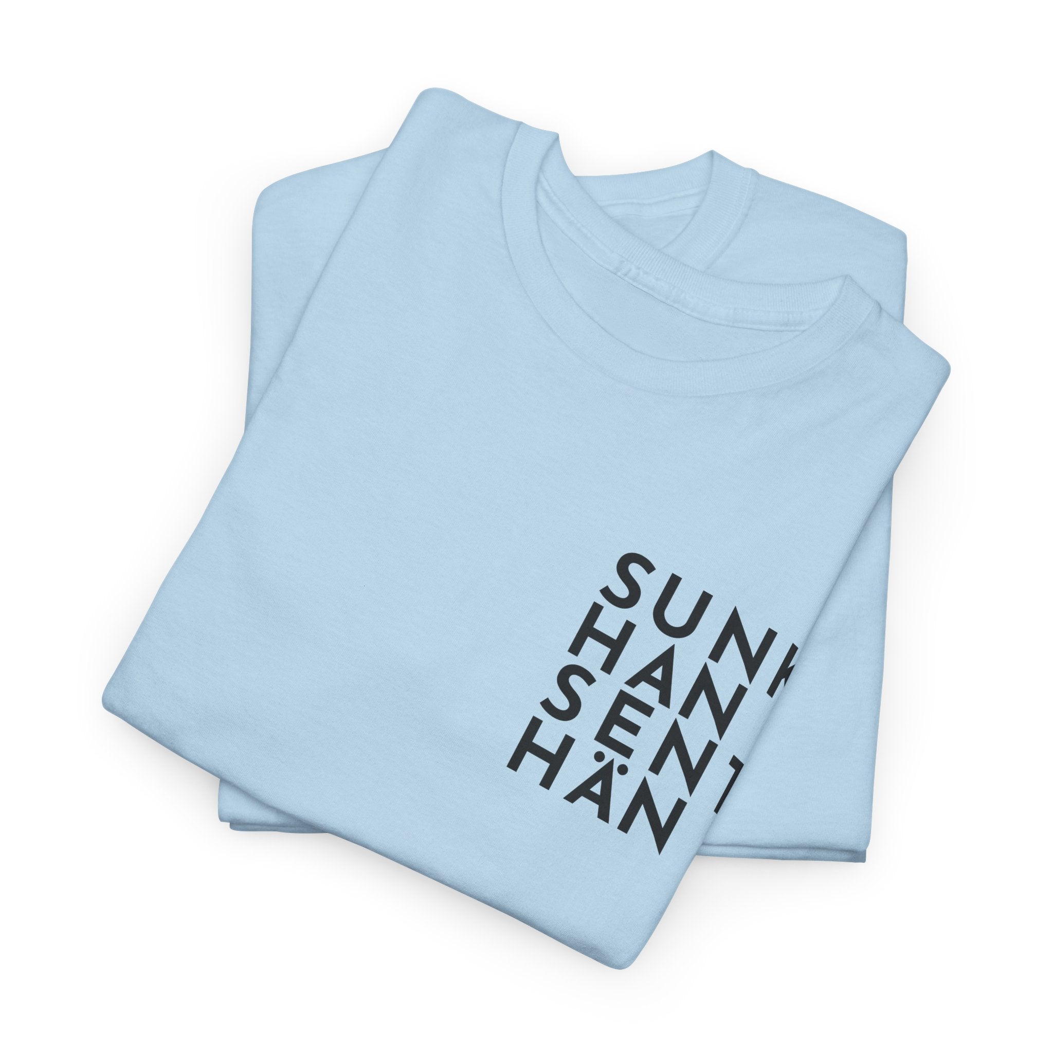 Sunkhan Senthän t-paita Kittilän tyyliin, musta teksti | 100% puuvillaa, unisex