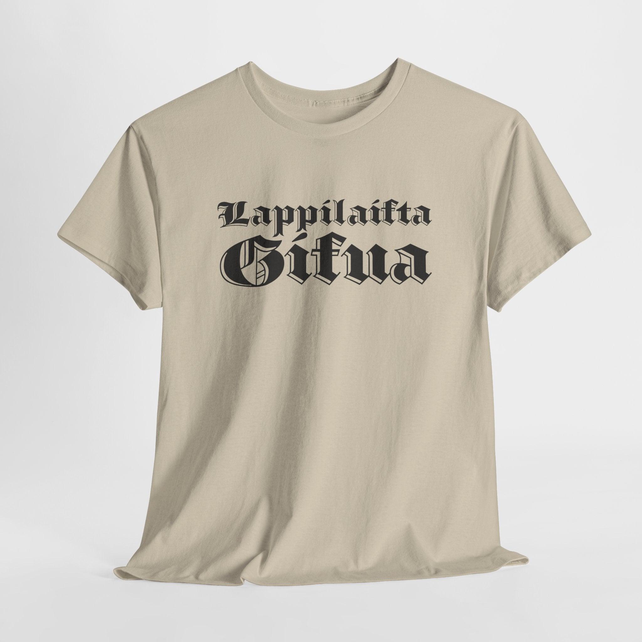 Lappilaista sisua t-paita, tumma retro teksti | 100% puuvillaa, unisex - Lourun verkkokauppa