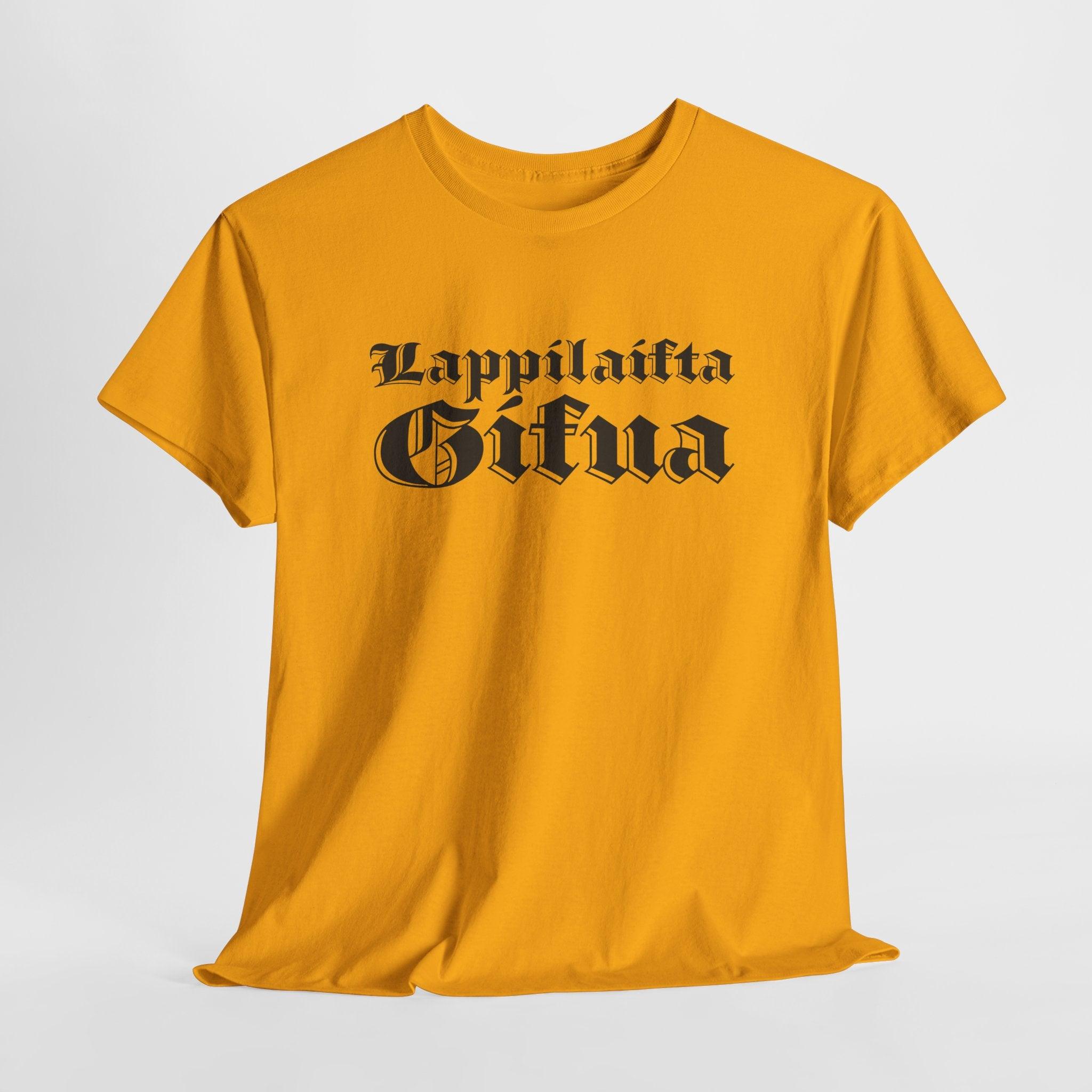 Lappilaista sisua t-paita, tumma retro teksti | 100% puuvillaa, unisex - Lourun verkkokauppa