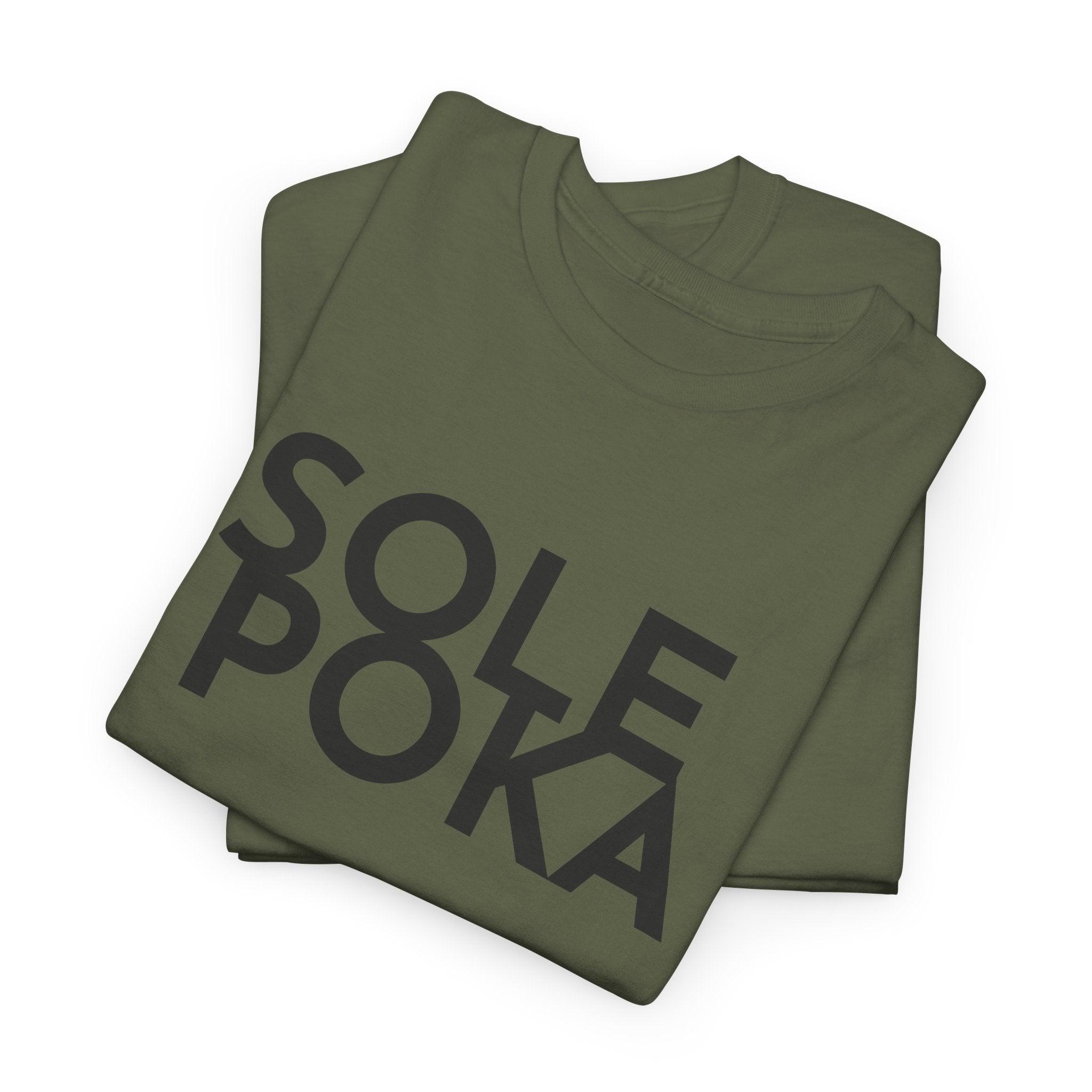 Sole Poka t-paita, musta teksti | 100% puuvillaa, unisex - Lourun verkkokauppa
