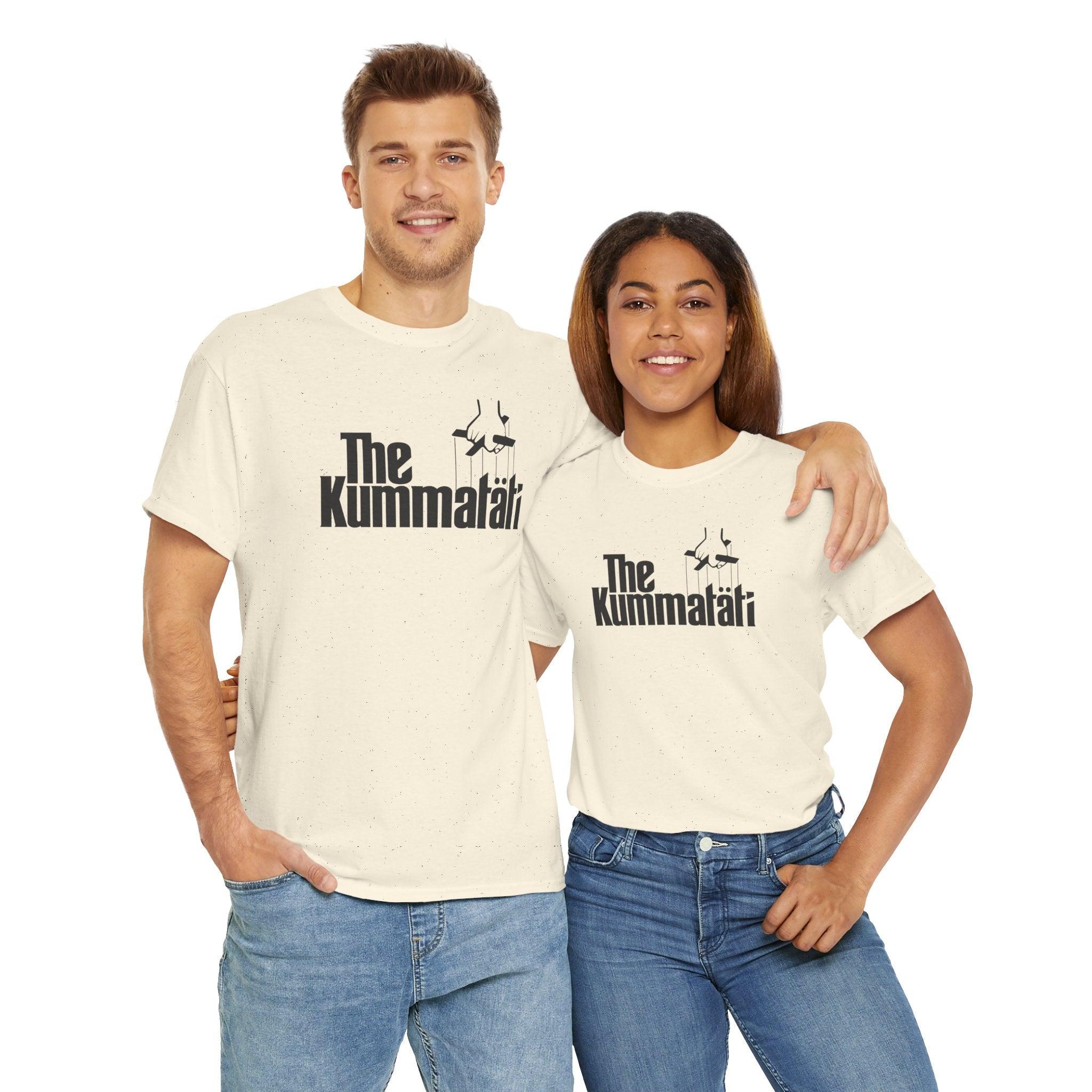 The Kummatäti t-paita, tumma teksti | 100% puuvillaa, unisex - Lourun verkkokauppa