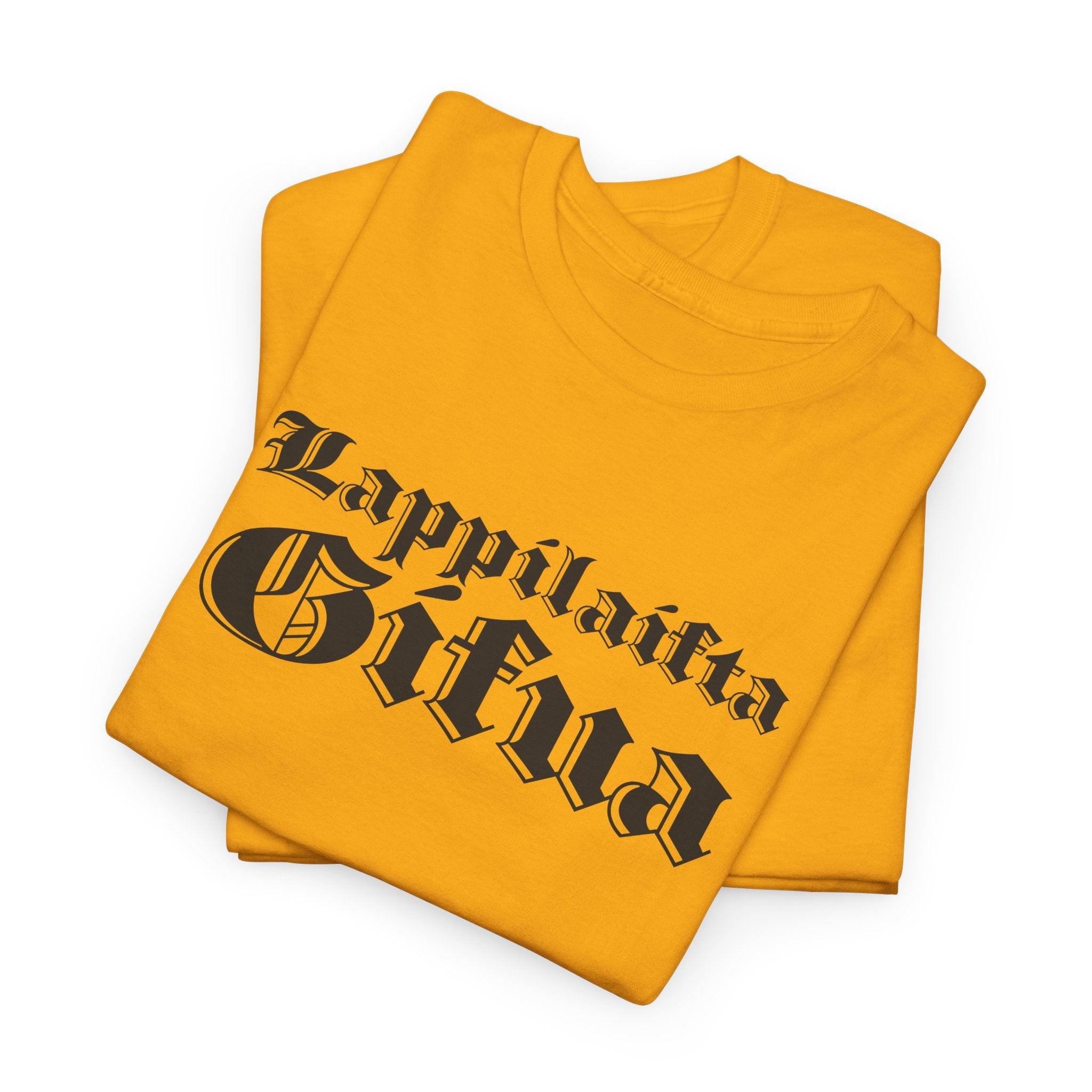 Lappilaista sisua t-paita, tumma retro teksti | 100% puuvillaa, unisex - Lourun verkkokauppa